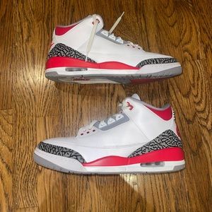 2022 Air Jordan 3 “Fire Red” Size 13